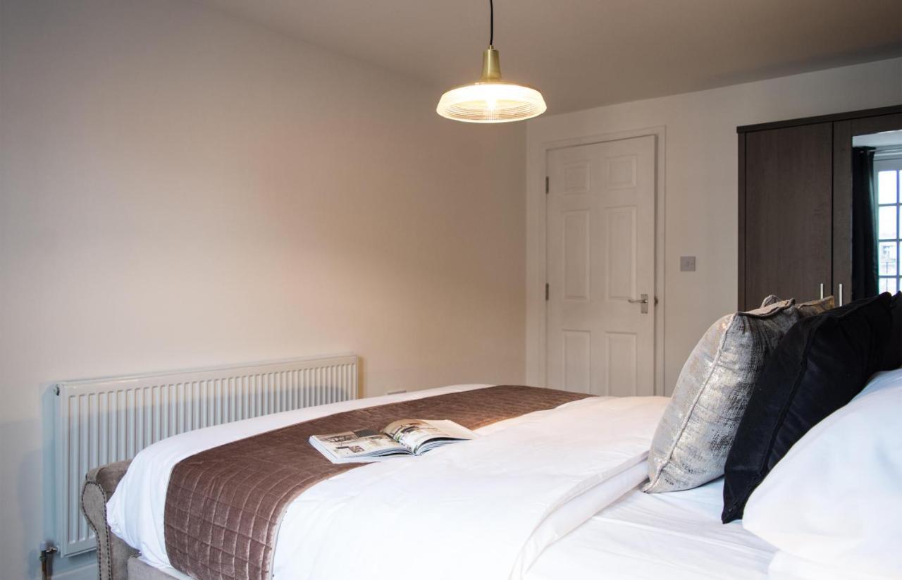 Golden Key Apartments Lillington  Bagian luar foto