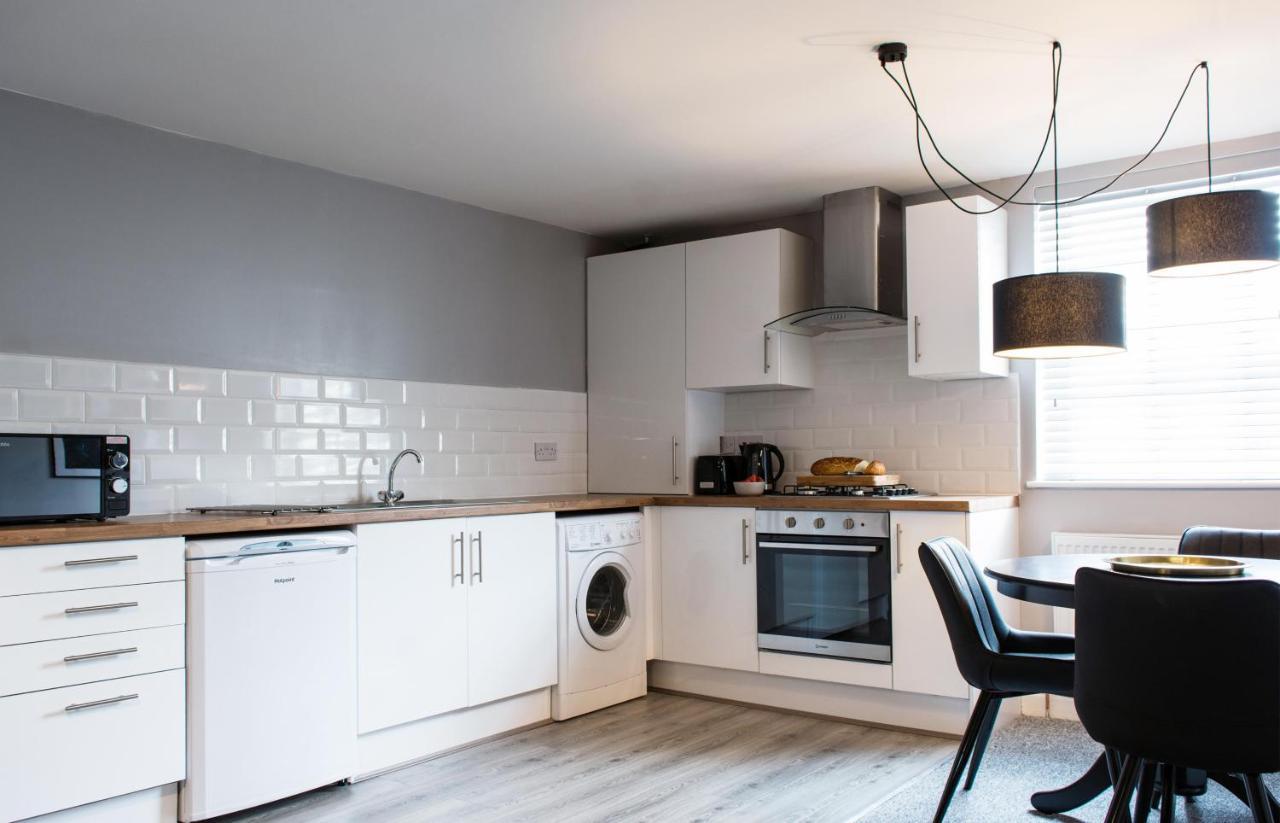 Golden Key Apartments Lillington  Bagian luar foto